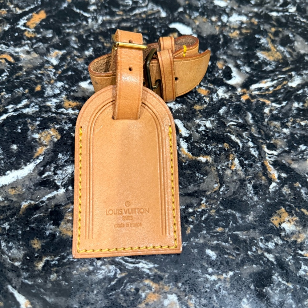 LOUIS VUITTON Authentic Leather Luggage Tag and Poignant